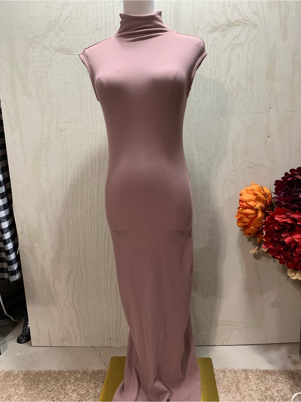 House of Harlow 1960 Sleeveless Mock Neck Maxi Dress in Dusty Rose